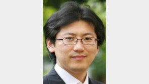 [기고/윤정한]현대시 감상은 사고의 깊이를 더하는 훈련