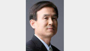 [오늘과 내일/방형남]세계 최장 ‘수요시위’