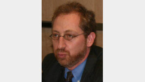 시퍼 부차관보 “美, 한반도 위협에 맞서 전력 총동원”