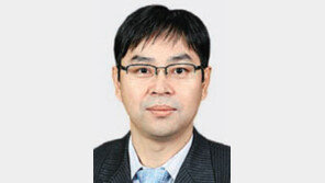 [신문과 놀자!/나의 NIE]교과서엔 없는 경기의 흐름 신문 통해 익혀