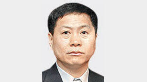 ‘제복상’ 상금 일부 동료소방관들 위해…