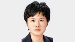 [기자의 눈/조수진]박희태는 안 되고 임종석은 된다?… 민주당의 이중잣대