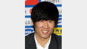 박지성 “국가대표팀 복귀 생각 없다”