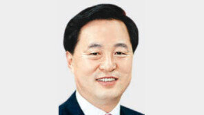 [부산/경남]野경선 참여 등 ‘외도’로 경남도정 차질 우려