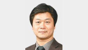 [대구/경북/동서남북]女공무원 챙기는게 정무부지사 본업인가