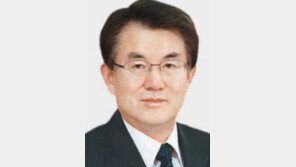 민주당 공심위장 강철규씨