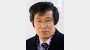 김성곤 씨, 한국문학번역원장 임명