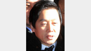 “정봉주, 지지철회 여성단체에 편지…‘비키니 샷’ 너그러이 봐달라고 말해”