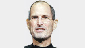 “잡스는 천박-냉정한 CEO…1985년엔 테러 협박 받아”