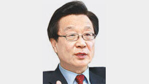 강재섭 “유쾌하게 떠난다”