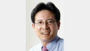 [광화문에서/안영식]사랑만큼 깊은 상처