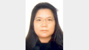 [기고/강금주]“한쪽 날개로 나는 새는 없다”… 학생인권 만큼 교사권위도 중요