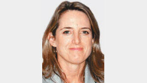 유버로스 국제사업 부문 회장 “NBA의 시장확대, 한국도 타깃”