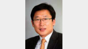 [오늘과 내일/송평인]김종인의 ‘경제민주화’ 연구