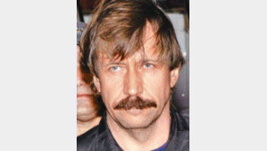 美법원, 무기밀매 ‘죽음의 상인’ 25년형 선고… 러 “정치적 결정” 비난