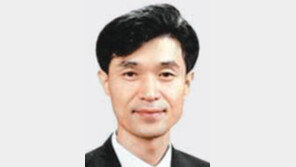 예술의 전당 사장 모철민씨