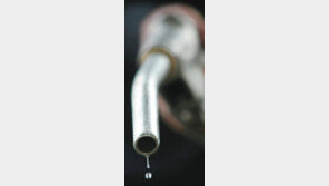 女운전자들, 같은 기름도 비싸게 넣는 이유가…