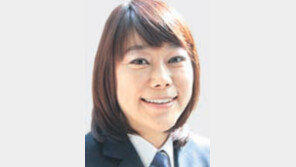  [신문과 놀자!/뉴스 속 인물]파일럿 꿈 좇아 ‘무한도전’ 대륙하늘 나는 여성 기장… 조은정 기장