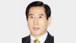 조현오 前경찰청장 “어느 은행, 누구 명의인지 다 까겠다”