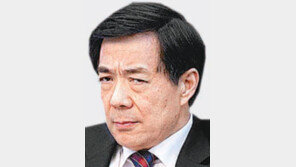 홍콩지, 中 소식통 인용 보도 “보시라이 20년이상 징역형 받을듯”