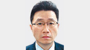 [기자의 눈/이승헌]입맛 맞는 언론 골라 제 말만 하는 ‘경기동부 몸통’