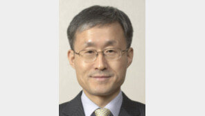 [기고/장정옥]고위직 공무원 승진때 자원봉사 의무화하자