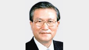 美 헐트 국제경영대학원 손병두 이사장 ‘올해의 동문상’