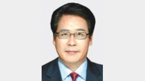 MBC 권재홍 앵커 퇴근중 노조원과 대치… 부상 당해