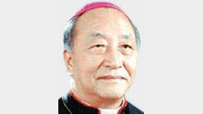 정진석 추기경 “부처님의 자비가 널리 퍼지길”