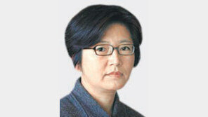 독립 큐레이터 김애령 씨 예술의전당 전시 디렉터에