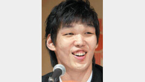 결혼 덩크… 軍입대 앞둔 하승진 내달 15일 백년가약