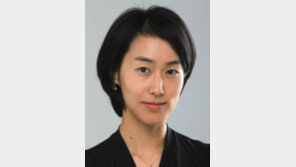 [기자의 눈/이정은]“탈북자 말만 믿느냐” 핏대… ‘비외교적인’ 외교부