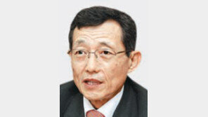 규제개혁위원장 김용담 변호사