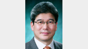 [기고/김성태]‘스마트 IT’ 격차 갈수록 커져… 취약계층에 서비스 확대해야