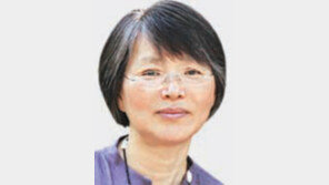 ‘로레알-유네스코 여성생명과학상’에 이공주 교수