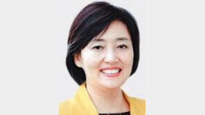 법사위원장에 박영선 의원 여성 1호-비법조인 2호 기록