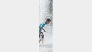 대장균 뿜는 바닥분수