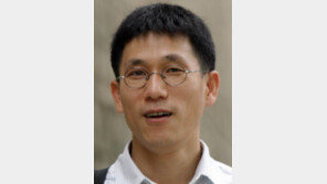 ‘듣보잡 모욕’ 논란 진중권… 변희재에 명예훼손 맞소송