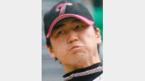 무사사구 완벽 제구… 2176일 만에 활짝 웃은 신재웅 