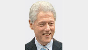 “경제 대통령 빌 클린턴 띄우자”… 美민주, 후보지명 역할 맡긴다