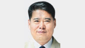 KBS교향악단 사장 박인건씨