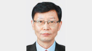 국회도서관장에 황창화씨