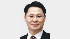 [부산/경남/동서남북]허성무 경남 정무부지사만 모르는 ‘가야할 때’