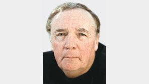 세계 최고 부자 작가는 美 패터슨, 1년간 1060억원 벌어