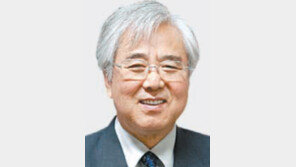 “학생 자아실현 돕는 게 학교가 할 일” 이달 말 정년퇴임 문용린 서울대 교수