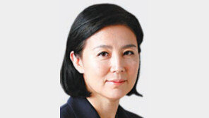 [오늘과 내일/정성희]해파리와 녹조, 그 뒤의 인간