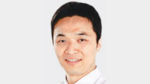 [기자의 눈/신진우]“자기소개서 대필 안하길 잘했네요” 고3 어머니의 e메일