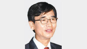 유시민 “盧風이 중소형이었다면 안철수는 대형 태풍”