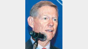 “포드, 다양한 신차 2년간 계속 내놓겠다”