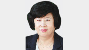 [대구/경북]포스코교육재단 40년만에 첫 女교장 탄생… 포항제철서초교 석선애 씨 부임